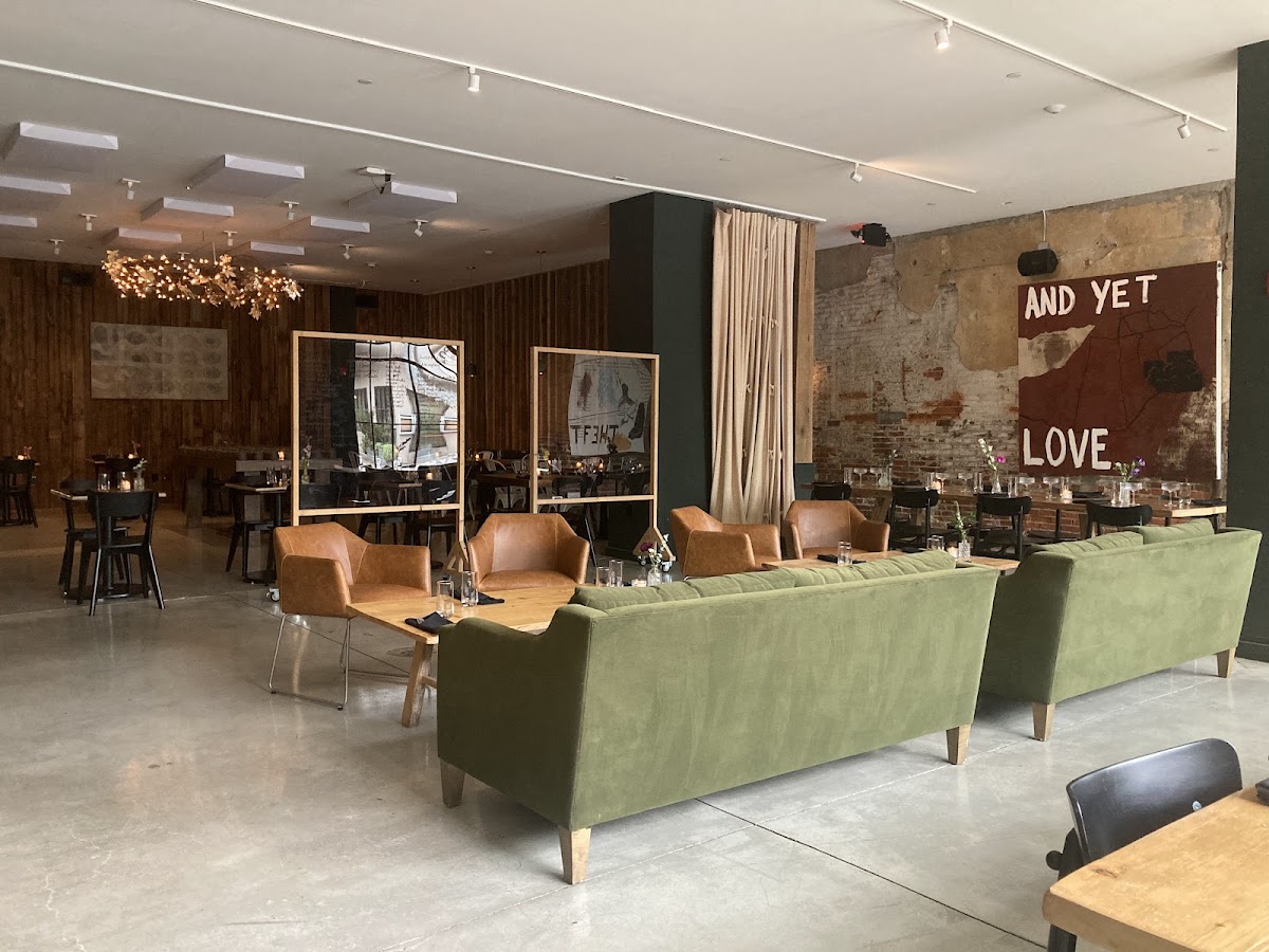 Honeysuckle Restaurant